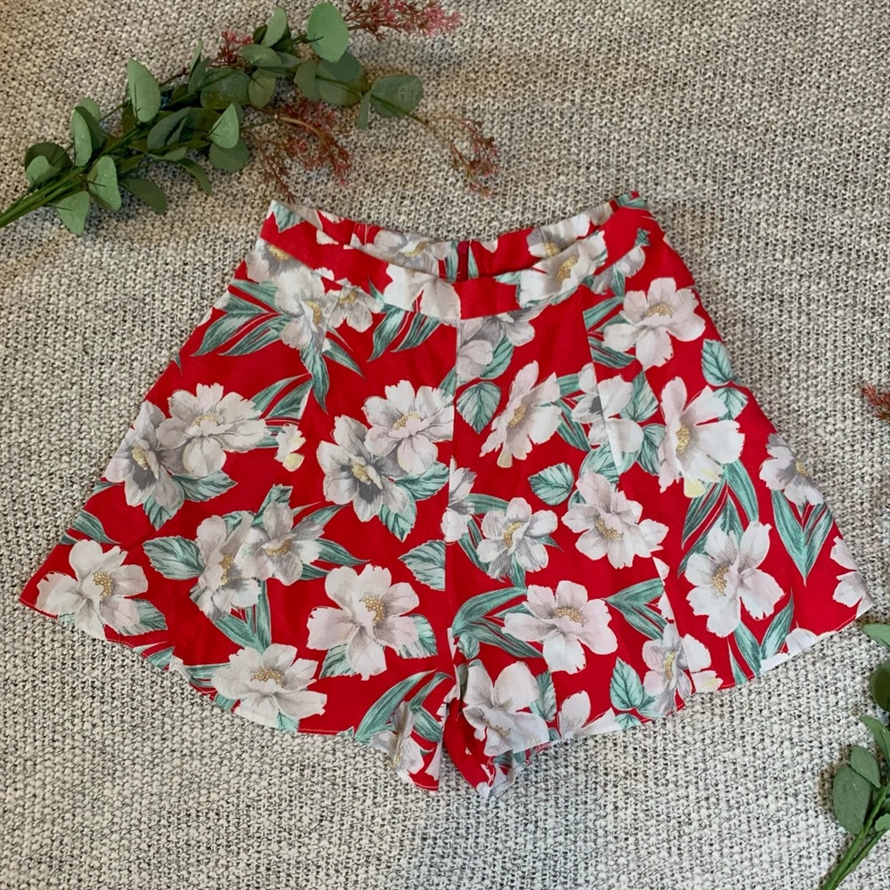 New Look Pinkish Red Shorts with Floral Print